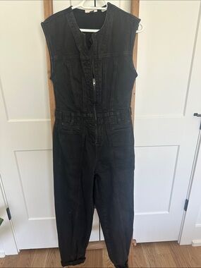 Universal Thread Black Sleeveless Utility Jumpsuit